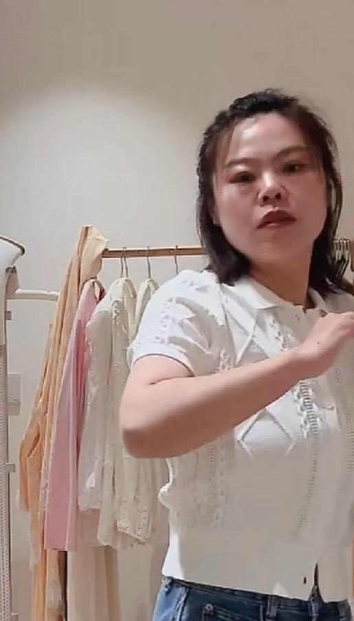苦茶丹丹香，自驾游总消费6000多！
伙伴们，我花了3000多，我爸给我4000