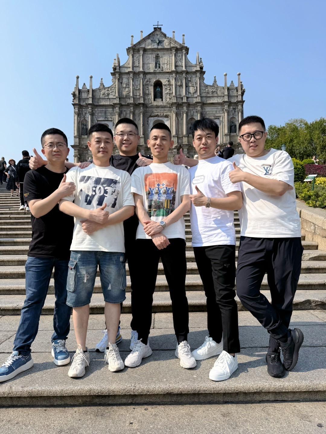 继21年23年后，第三次来打卡。旭旭宝宝 大斌子