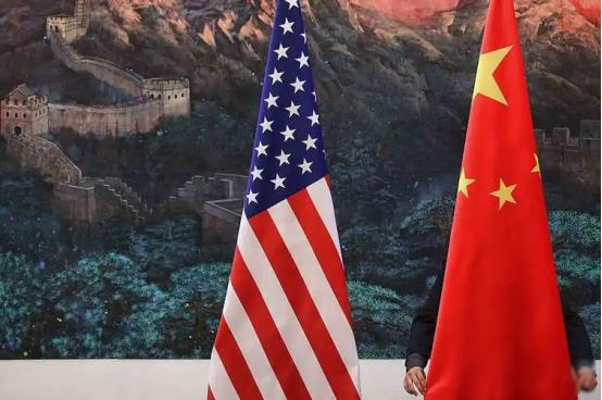 “世界是不是越来越危险了？”最近很多人打开手机，看到的几乎都是冲突、制裁、军演和