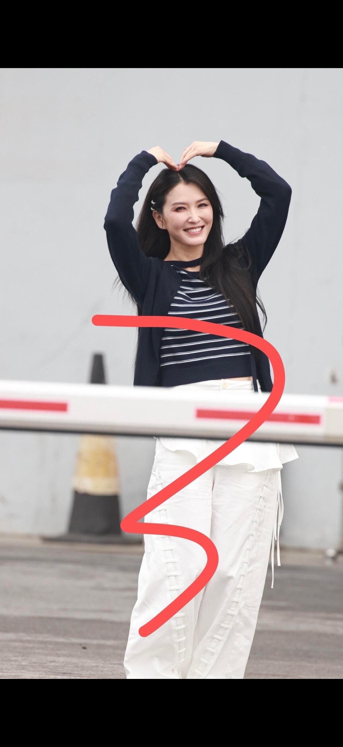 徐洁儿不白来都不白来徐洁儿浪姐上班饭撒徐洁儿不白来都不白来，徐洁儿浪姐上班饭撒，