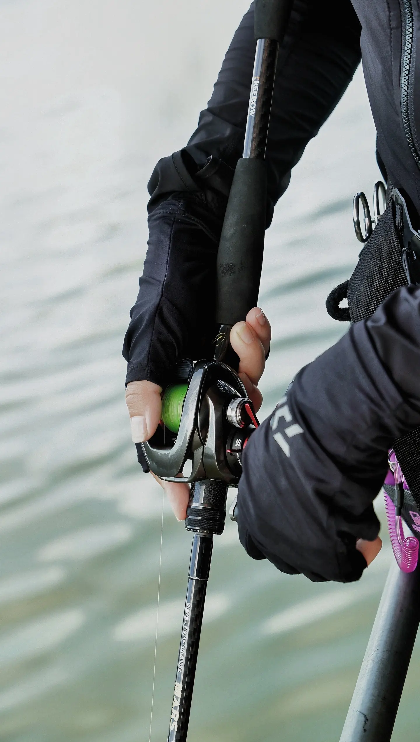 钓鱼不发帅照发什么昂。