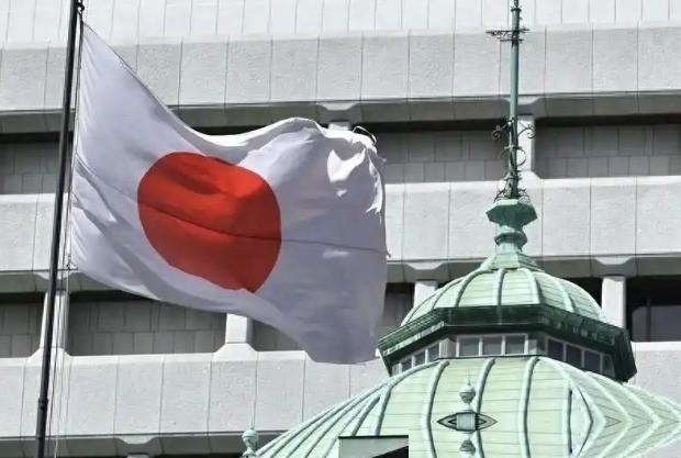 警钟又敲响了。很多人以为今天的中国军力碾压 日本 ，所以我们安全了。大错特错！