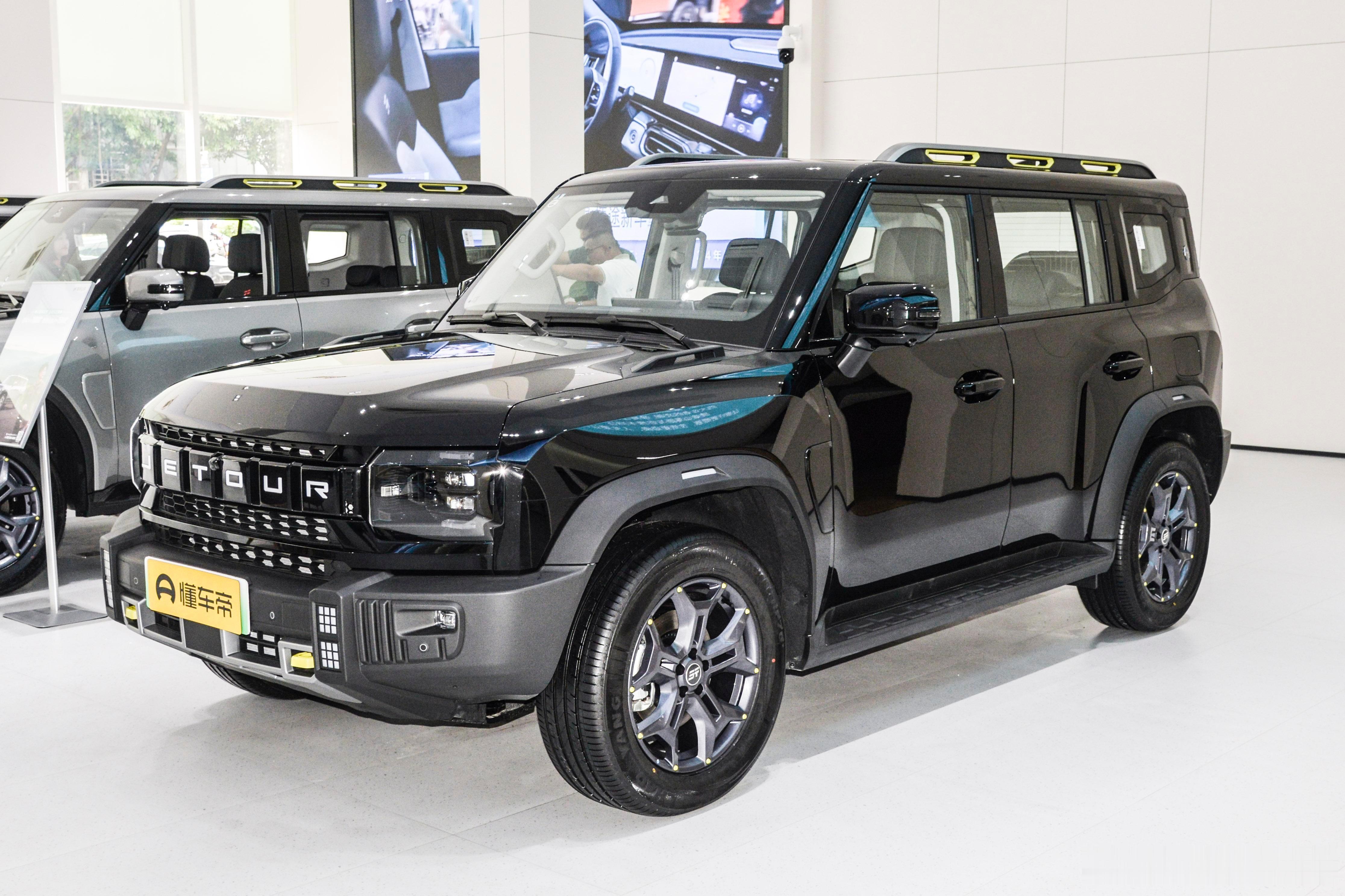 汽车[超话]  捷途山海T2混动硬派SUV：捷途山海T2是一款混动硬派SUV，适