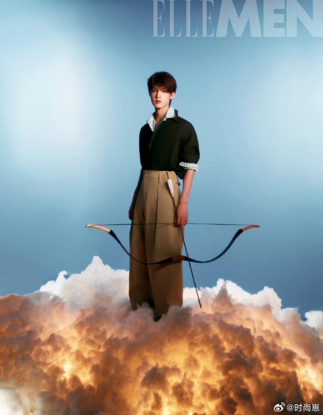 一次次米兰秀场的稳定输出终于迎来新合作，清冷少年感撞上Prada极简智性美学，内