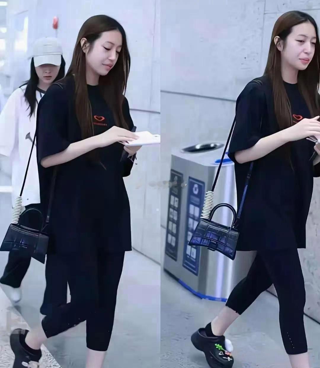 赵薇的女儿，这富炫得 ​​​