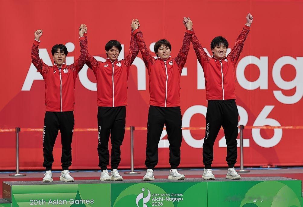 日本男乒3:2战胜中国男乒夺得名古屋亚运会男子乒乓球团体冠军，有人惊呼日本男子乒