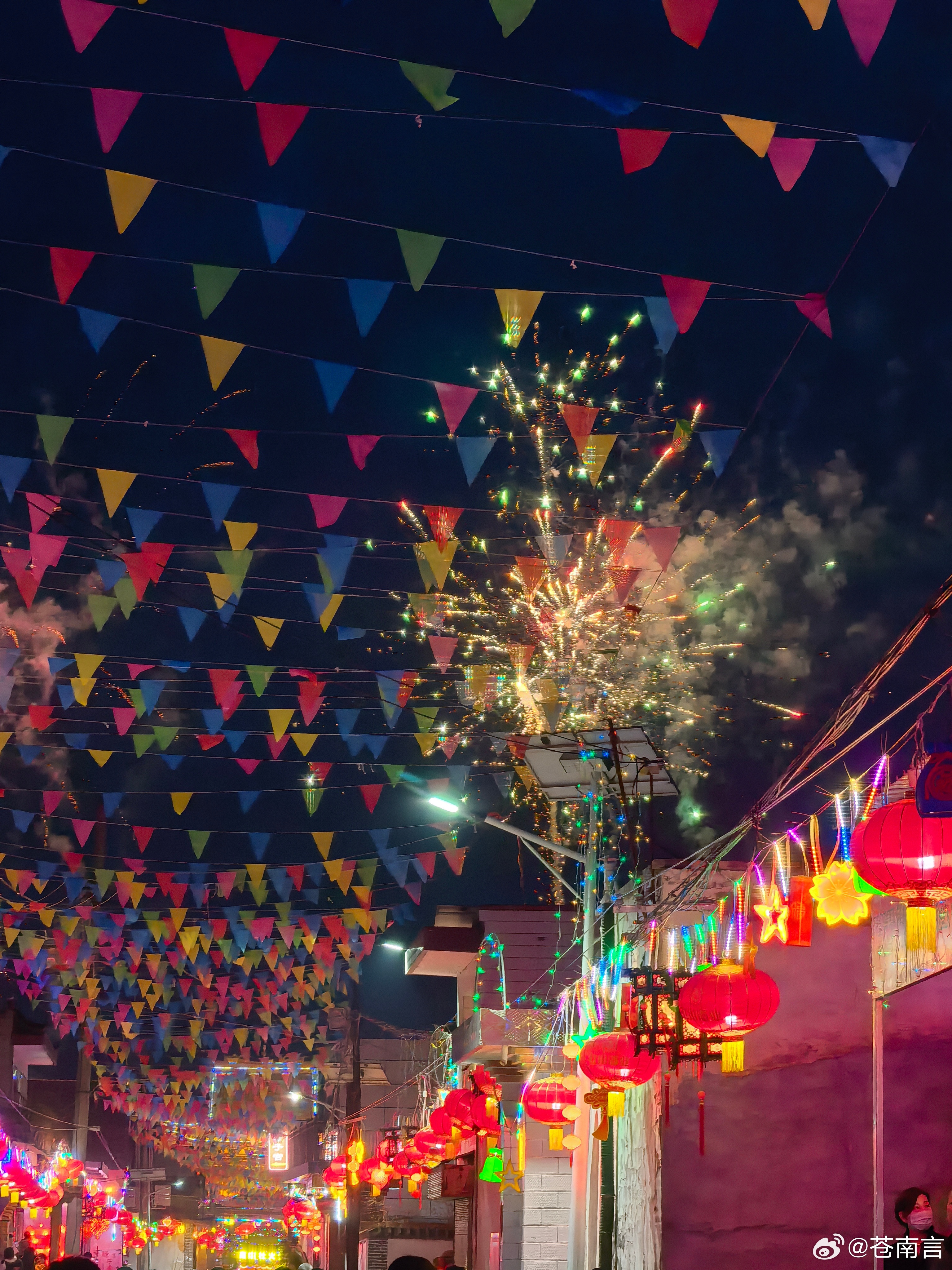 【非遗中国年】龙抬头，苦水社火闹陇头鼓声起，龙抬头人间烟火，最抚凡心在苦水，赴一