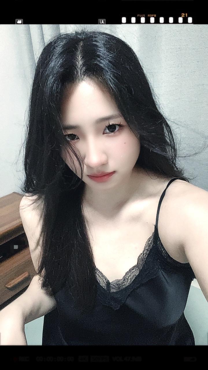 纯欲感拿捏了