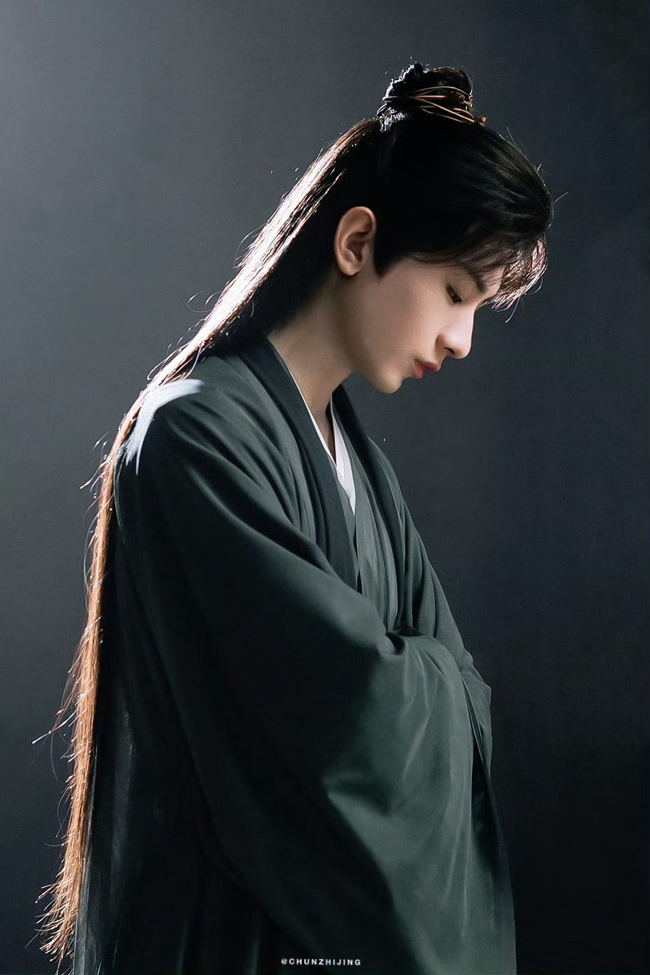 2026淇圈顶流争霸赛 “不过是挑个自己喜欢的结局”终是人间留不住，少年以身还江