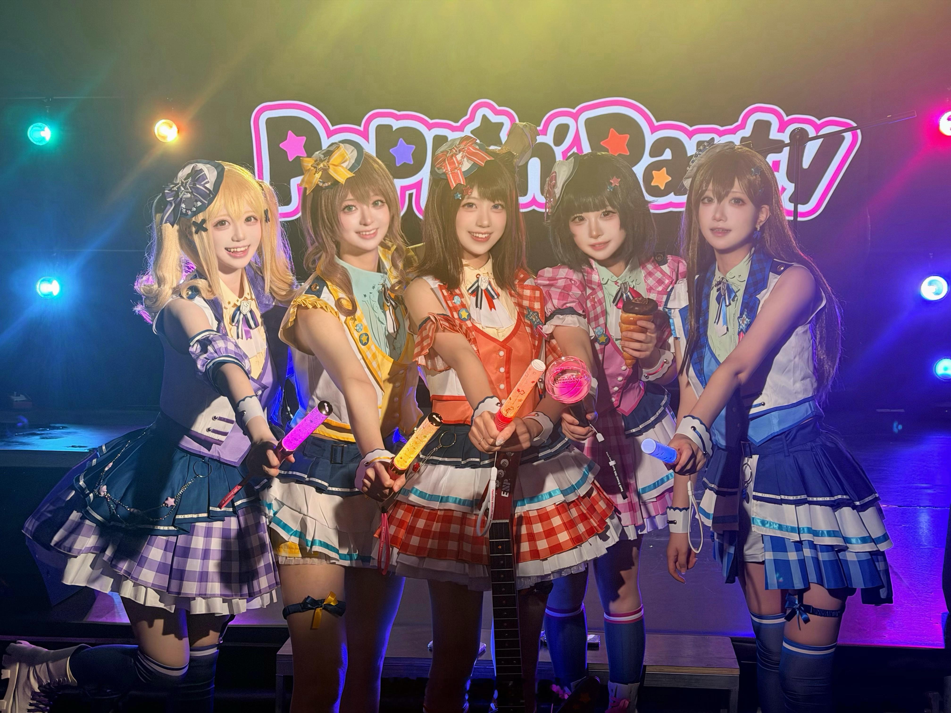 又和友子们PPP了🎸🎸🎸二次元cos大赏bangdream