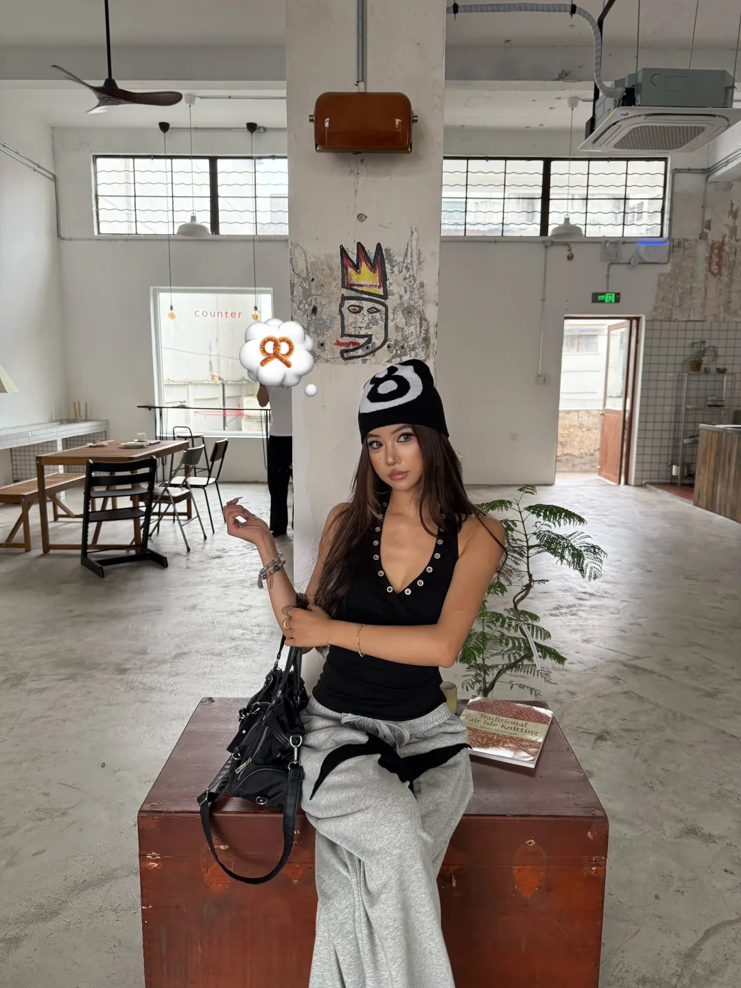咖啡店记录我的ootd