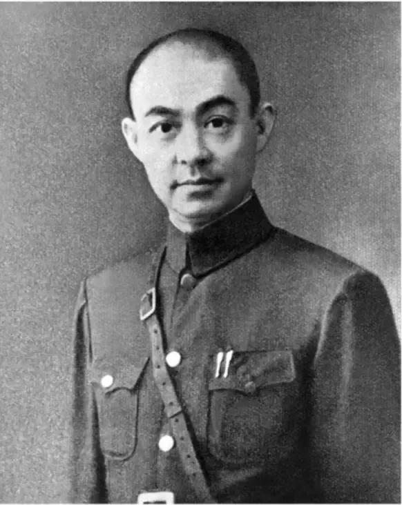 1938年春，抗日名将张自忠，在和日军大战前夕，忍痛处决了救过他命的兄弟孙二勇。