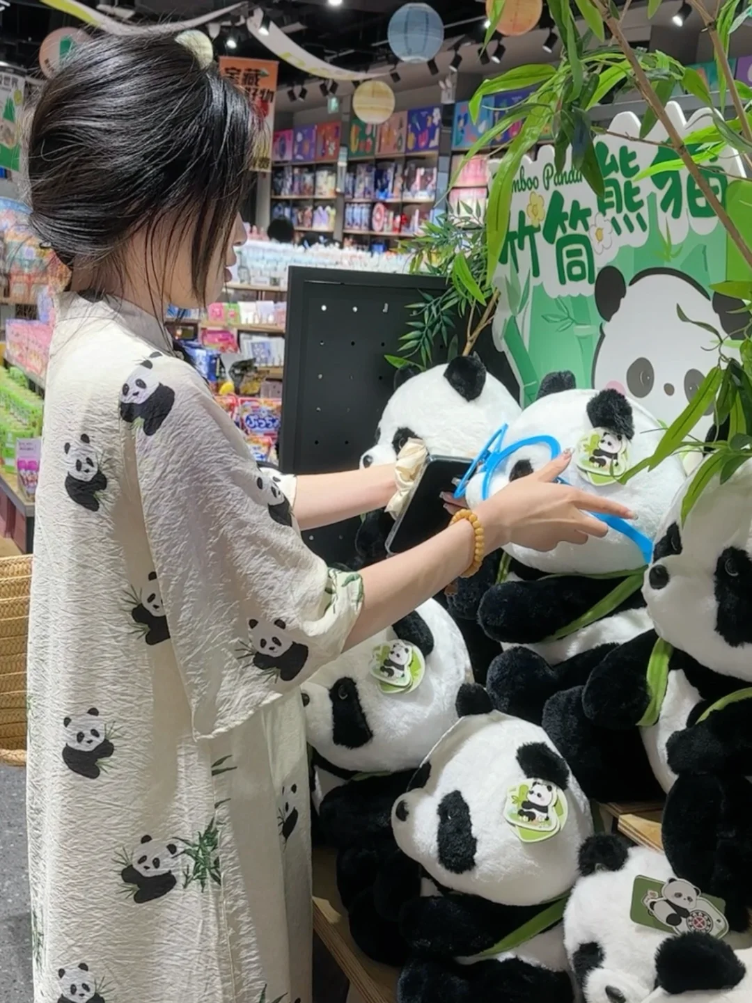 新中式旗袍｜熊猫崽崽真的好可爱🐼