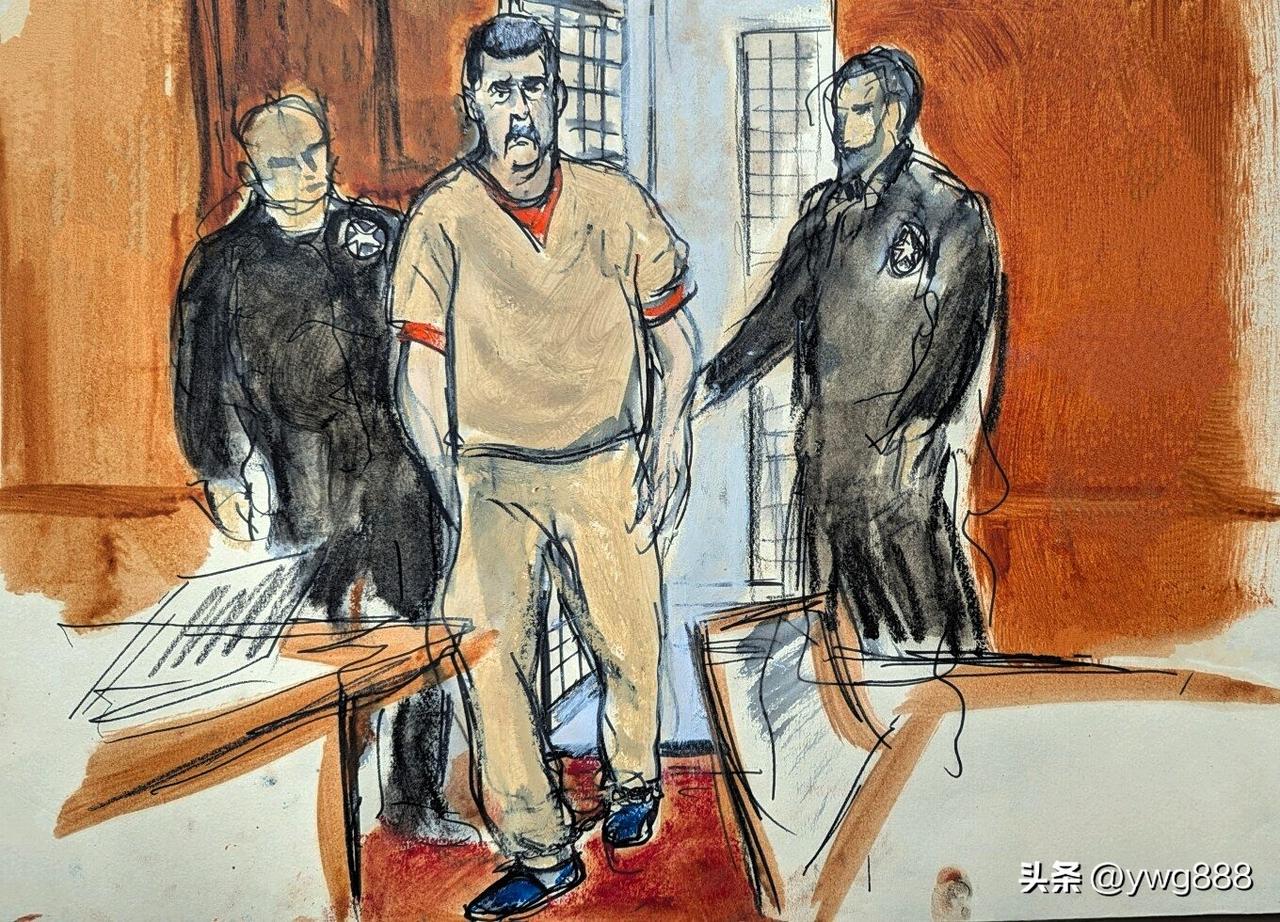 纽约——委内瑞拉前总统尼古拉斯·马杜罗周四重返纽约联邦法院，寻求撤销此前因涉嫌贩