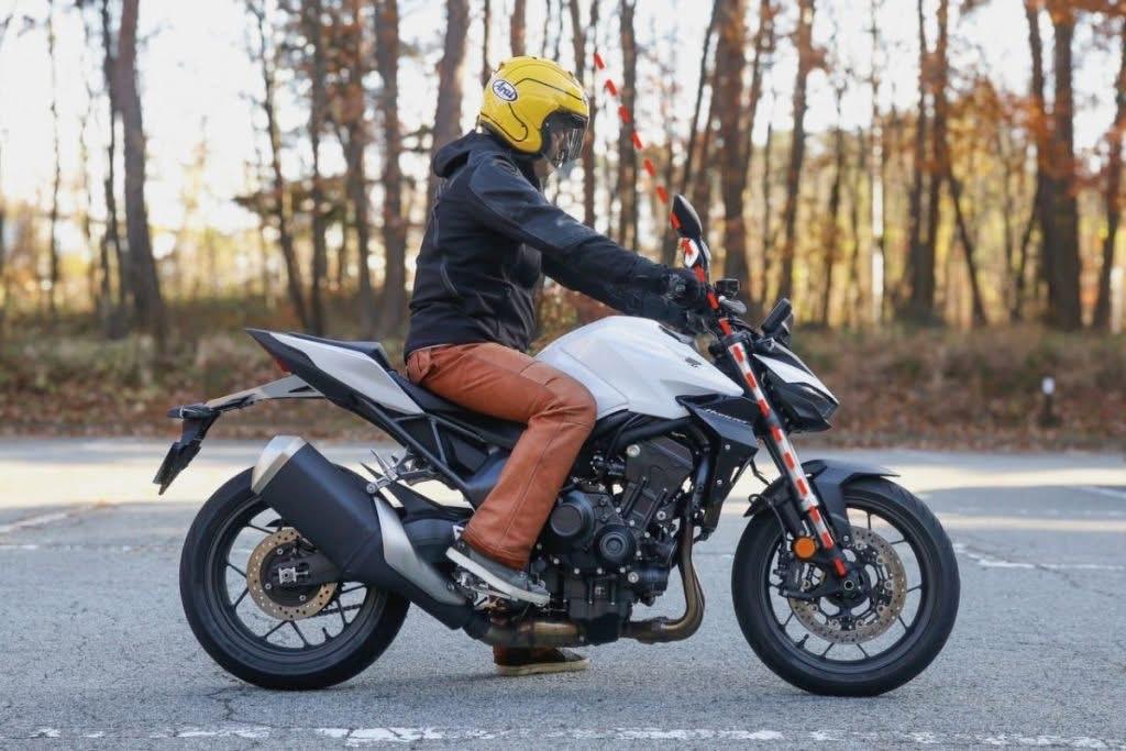 🎴𝙃𝙖𝙥𝙥𝙮 ♡◡̈°💭
永远不要提前焦虑，万物自有节奏，
尽你所