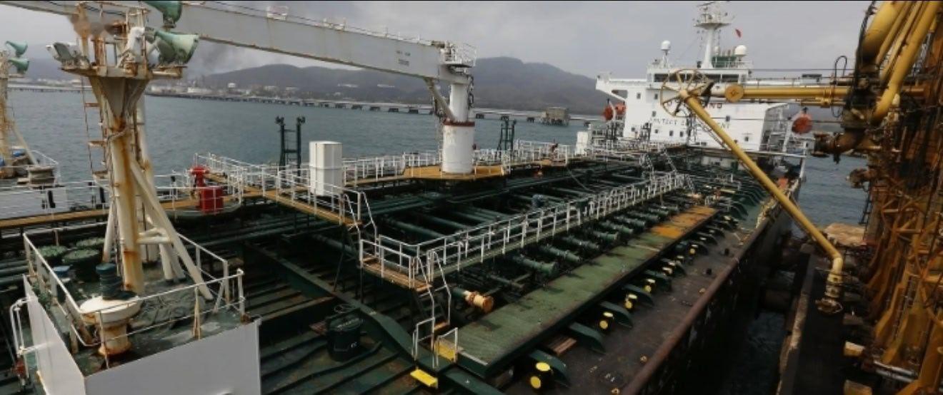 【美国财长：中国无法继续获得委内瑞拉石油】军事 美国财政部长斯科特·贝森特称，中