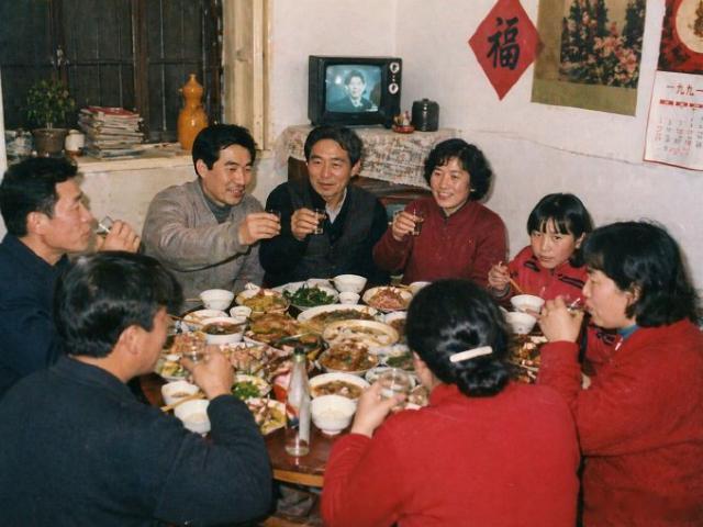 AI创造营AI次元大赏 这两天我最大的感触倒不是AI方面，而是考古文物以前我不太