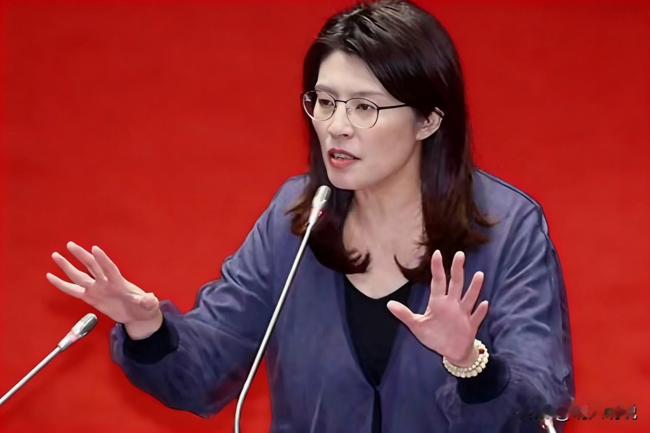 国民党内斗不休，郑丽文再强也难施展！这道坎，她真的跨不过去了？
 
明人明说，不