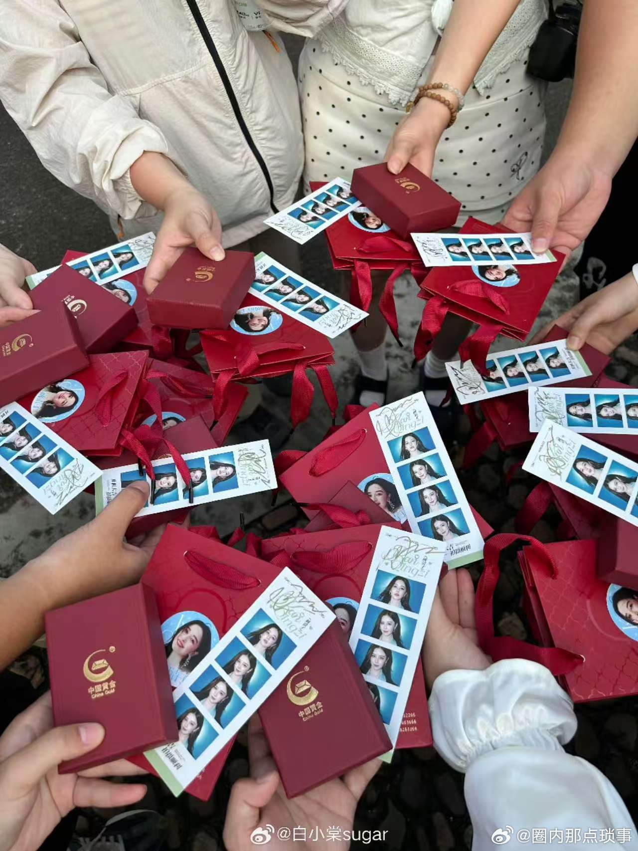 阚清子给粉丝准备了黄金 隔着屏幕已经流下了羡慕的眼泪了，阚清子给粉丝准备了黄金，