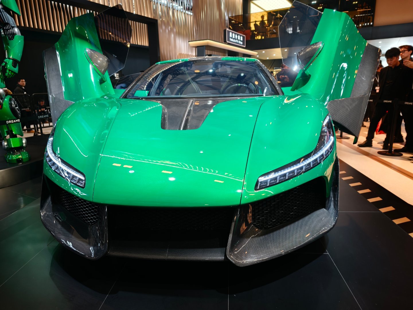 我擦，追觅汽车，对开门法拉觅 上海·上海新国际博览中心