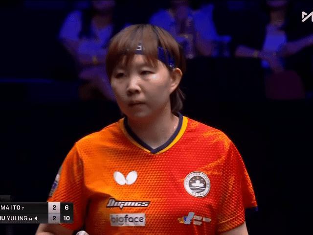 第五局朱雨玲🇲🇴11-6赢了伊藤美诚🇯🇵，大比分小朱3-2领先！[奋斗]