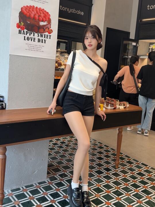 大姐姐诶