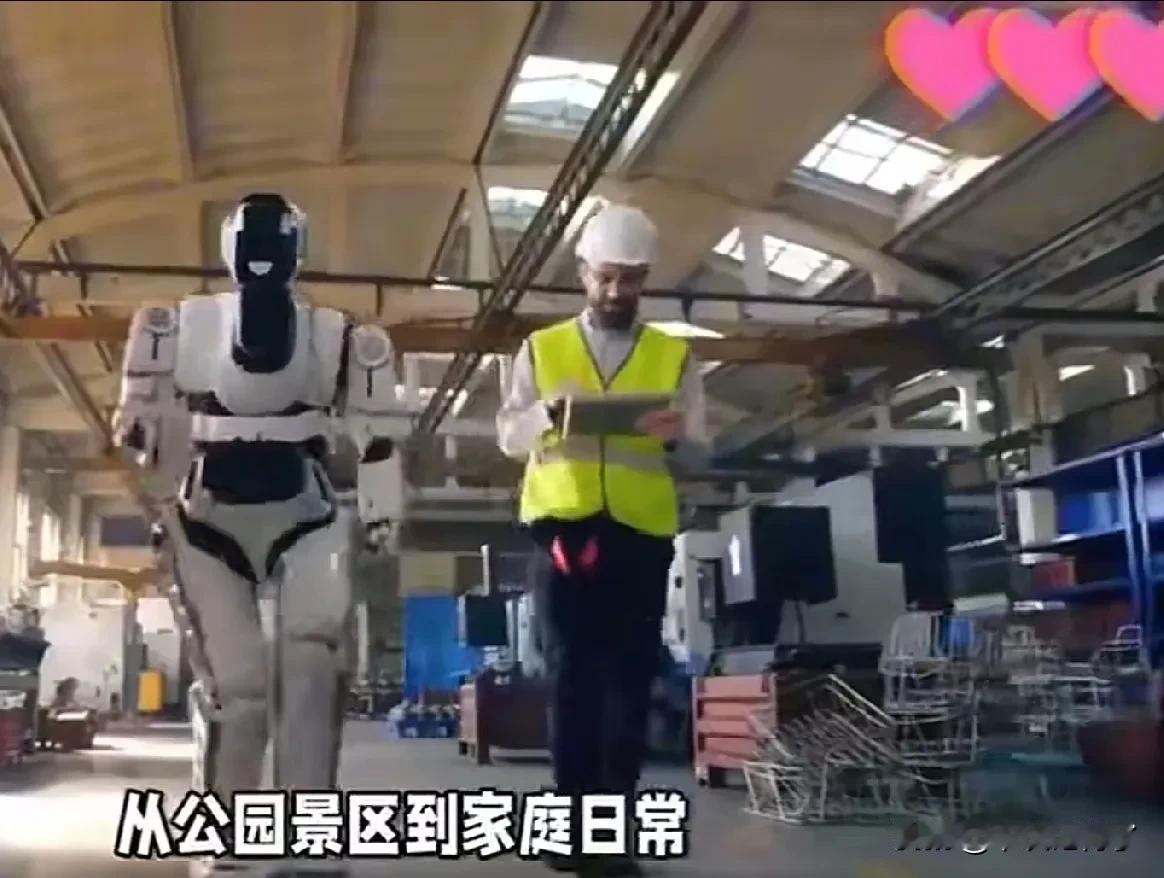 上海现“机器人打工人”！2025首波上岗实拍疯传，5分钟视频揭未来生活真相
 