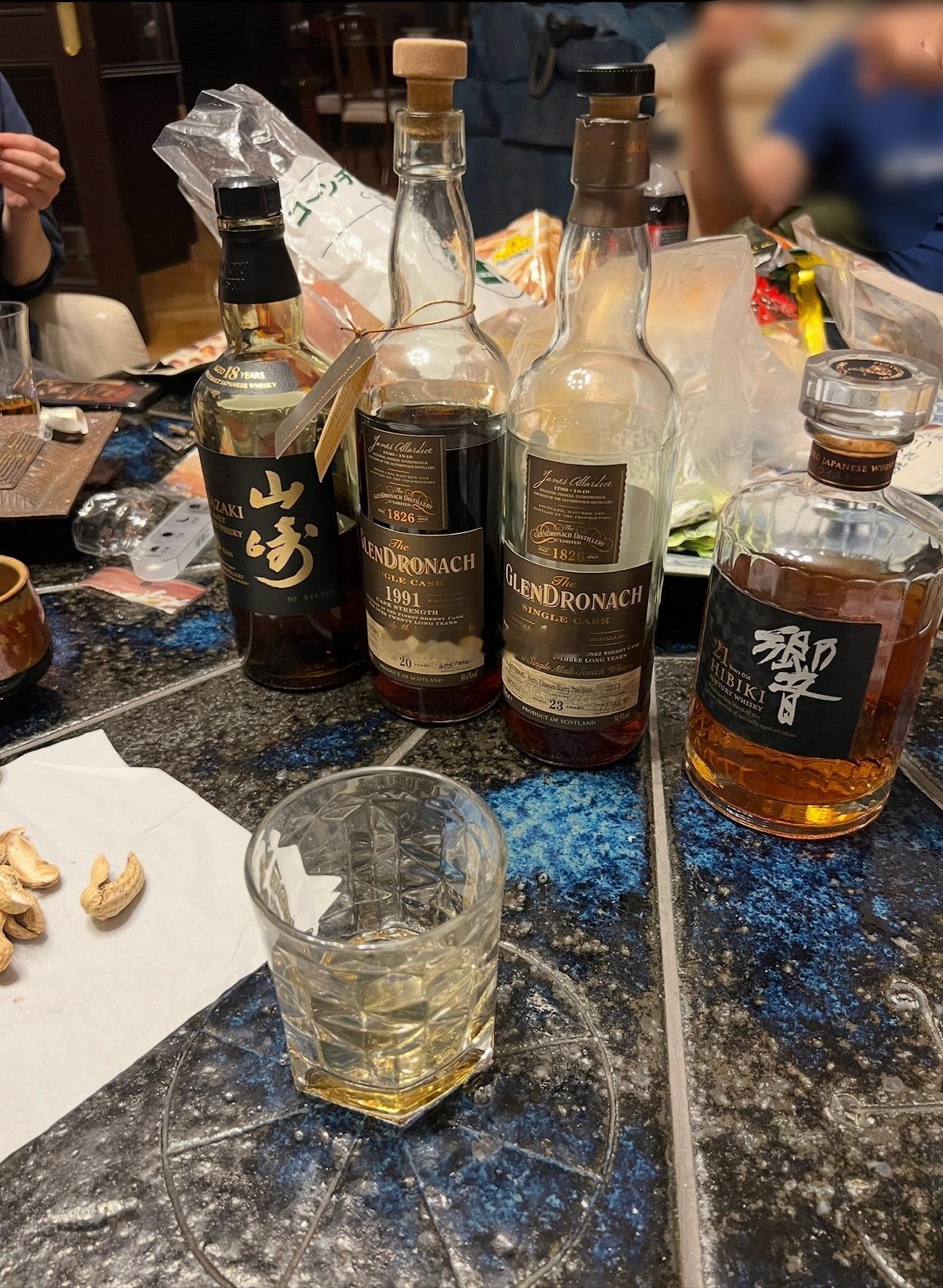 陪叔叔小酌一口🥃梦想家ALI