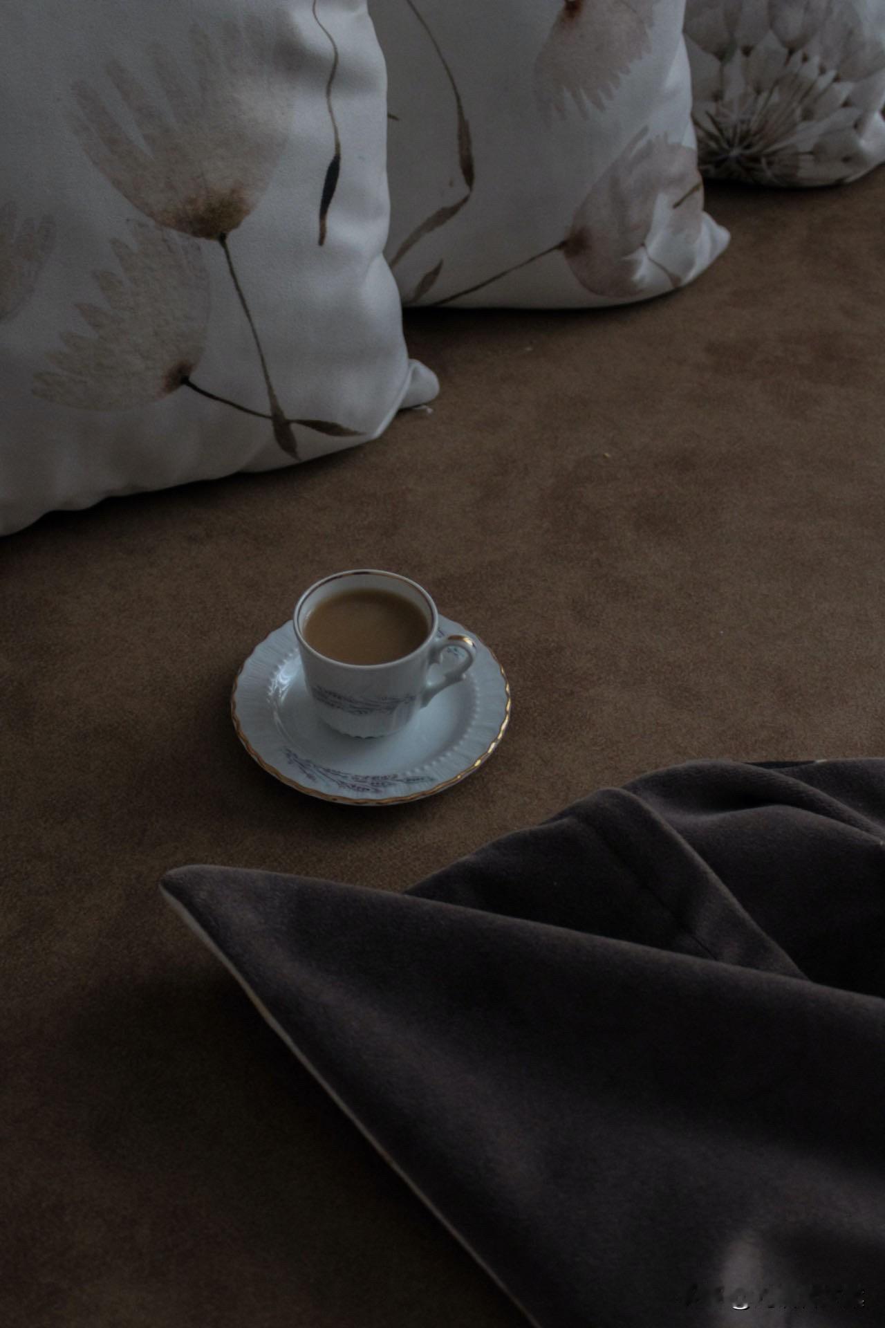 累了就休息会吧.我说的不是身体疲惫.而是心..