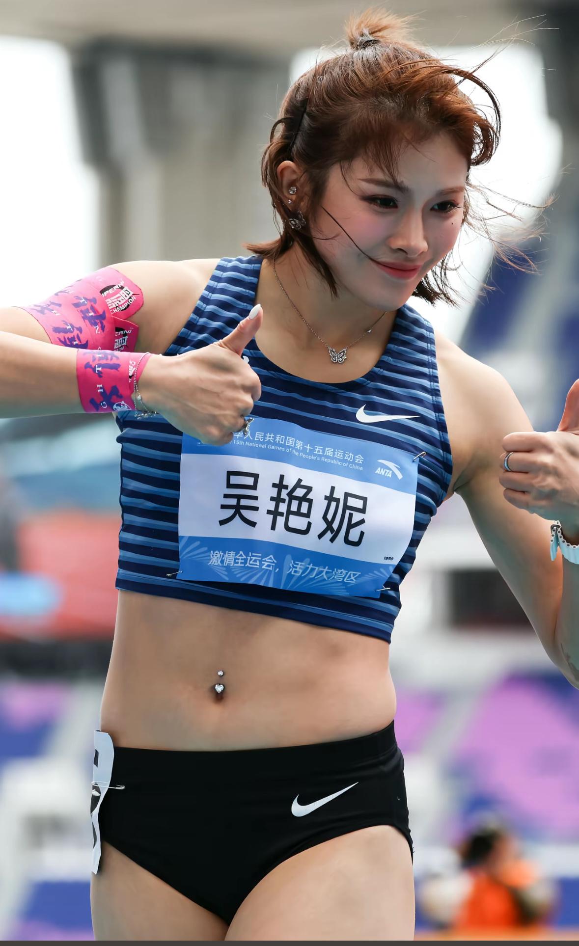 6月27日晚在山东日照的全国田径冠军赛女子100米栏决赛，简直太刺激了！吴艳妮以