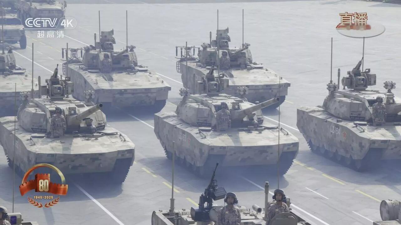 网络曝光疑似100式坦克性能参数

俄罗斯卫星通讯社 2026年1月18日, 2