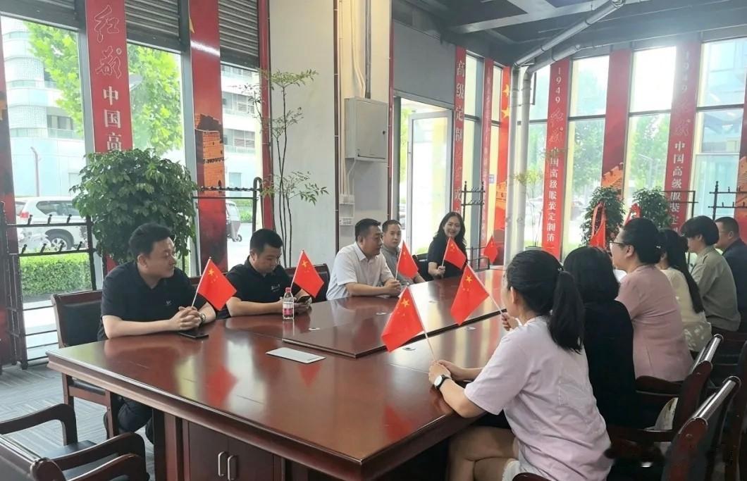 【雄安女企协召开建党105周年座谈会】7月1日，雄安新区女企业家协会举办建党10