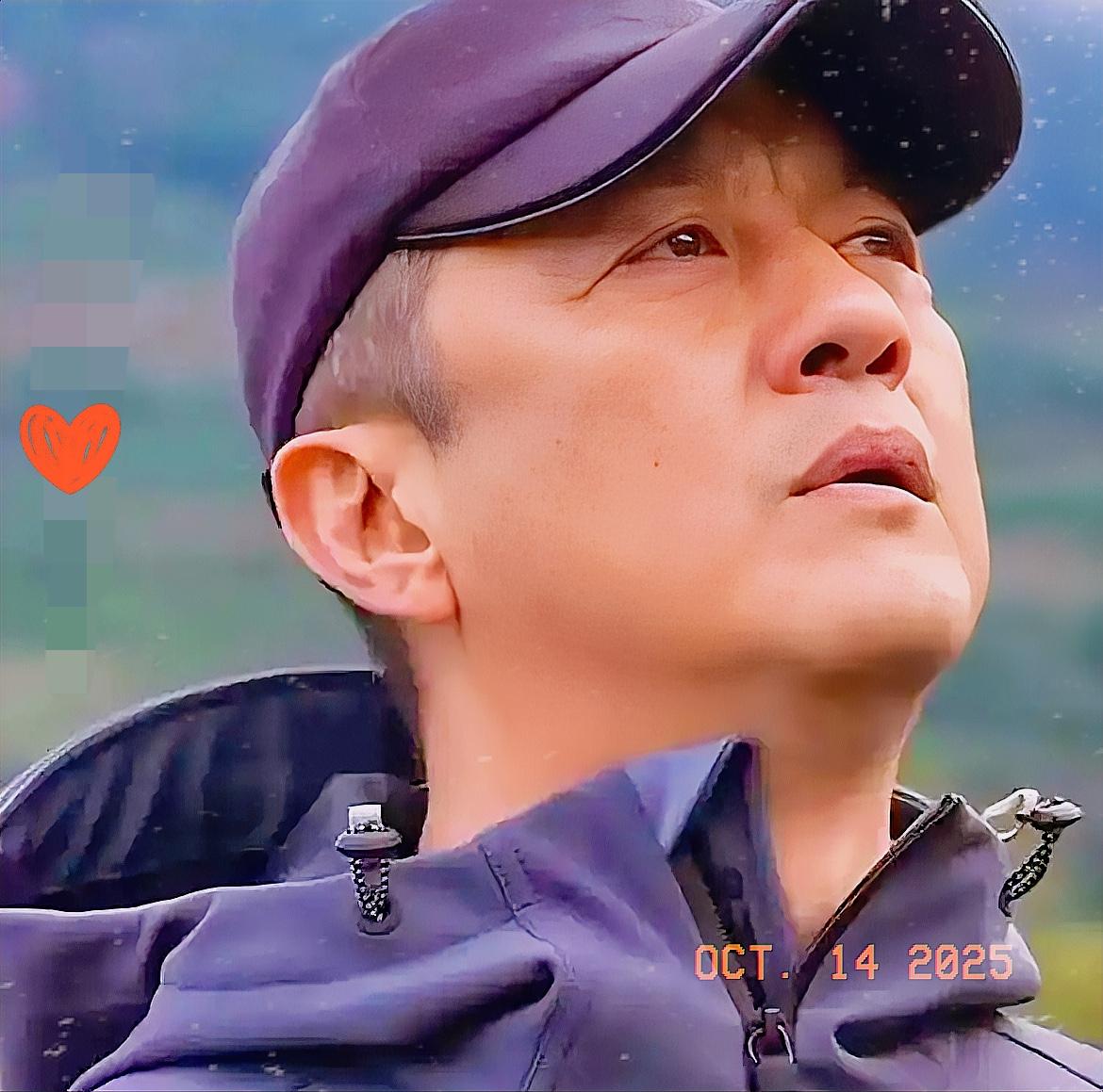 李亚鹏已经很难再结婚了！
原因太简单，不是因为他年纪大，
也不是因为他没钱，而是
