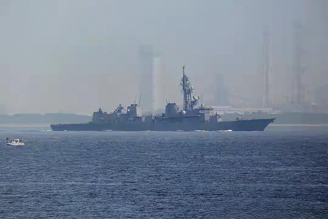 小日子精心选择了日子

4月17日凌晨，小日子的“雷”号驱逐舰驶入台湾海峡，大摇