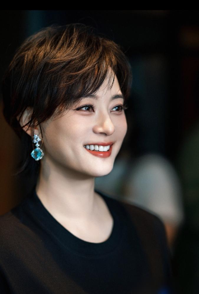 《安家》爆火后，孙俪为什么不拍续集了？

她自己给的理由是：不想在同一个角色上饰