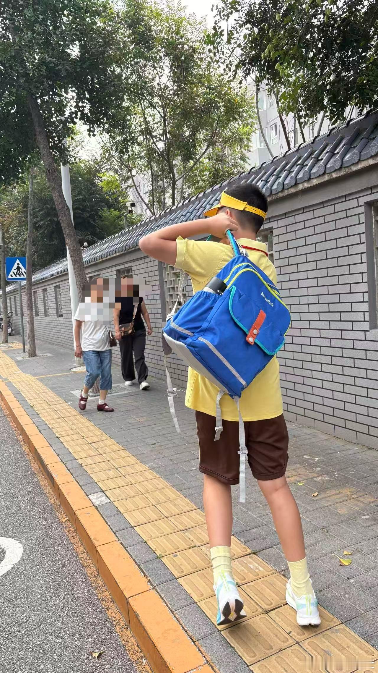 转眼已经少年  ​​​