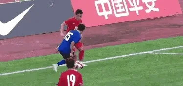 国足U15的10号的艾比布拉真是天赋满满，如果他能够保持自律和努力，相...