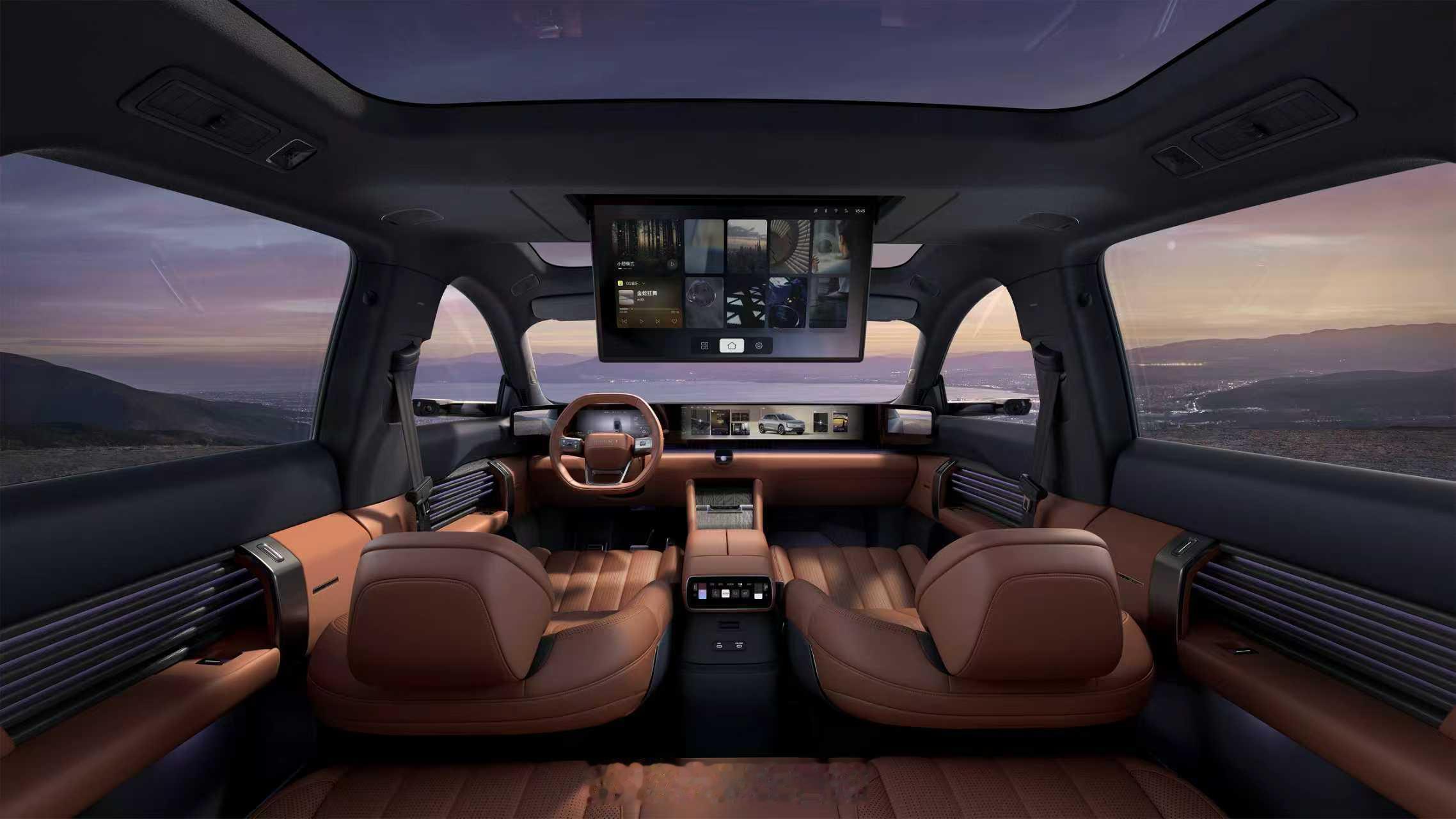 奥迪智慧性能旗舰SUV E7X开启预售28.98万起，新车共推出五款配置，更有同