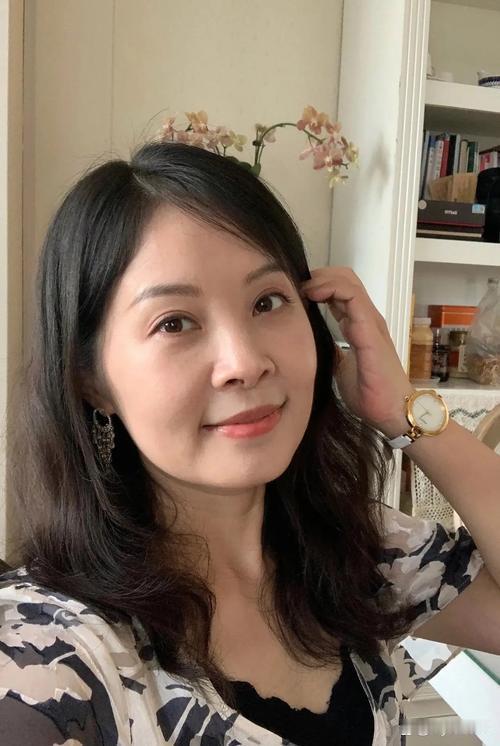 这个要求是中年人择偶的基本要求，能接受这个条件的人应该不在少数的，需要友友慧眼识