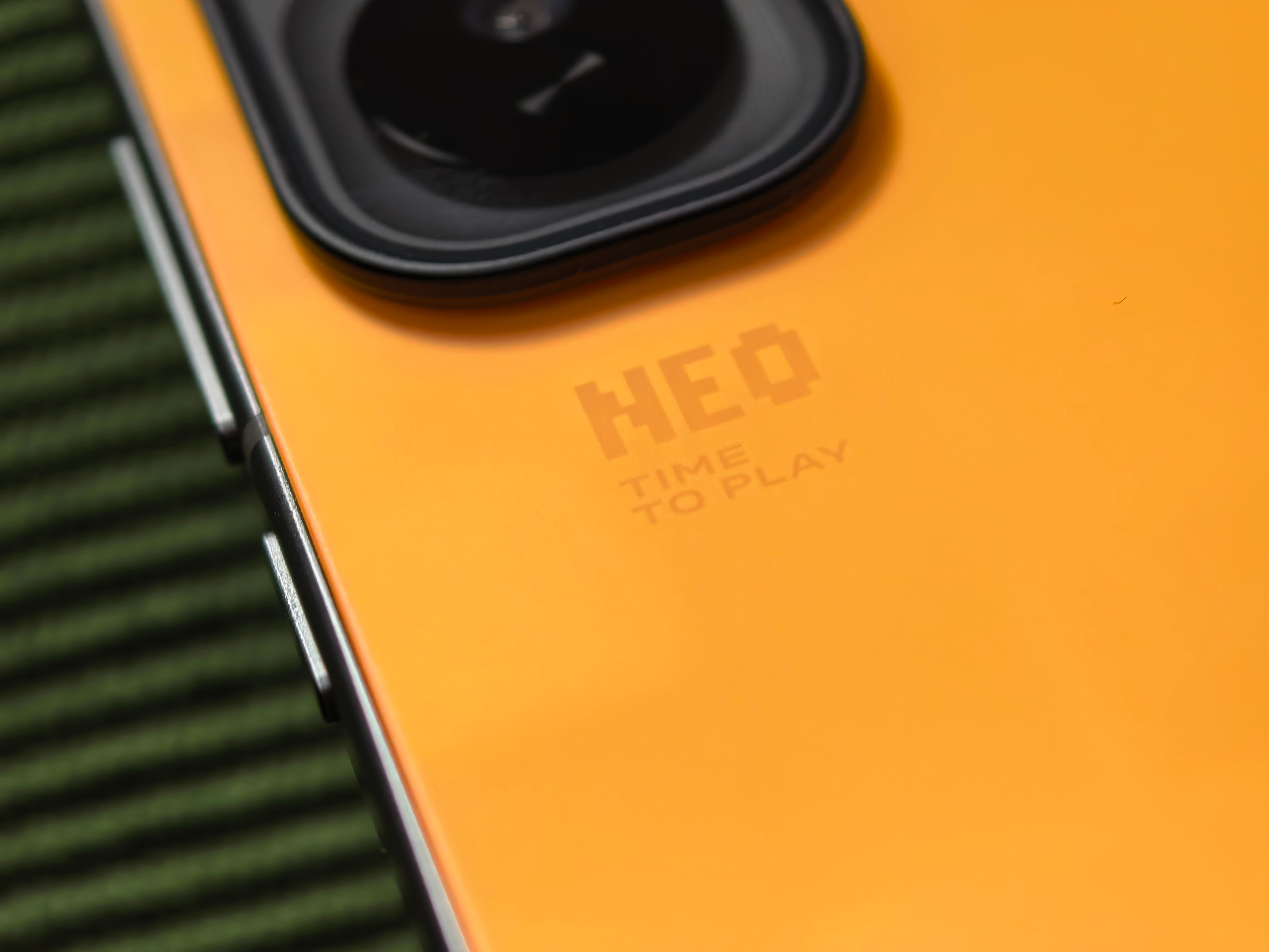 用了快两个月iQOO Neo11，真心觉得是这个价位段用着最省心的机子😌屏幕看