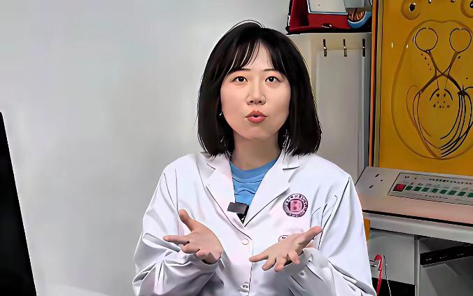 据说曾医生的处罚结果已出，行医资格得以保留，算是这场风波中仅有的慰藉。但经此偷拍