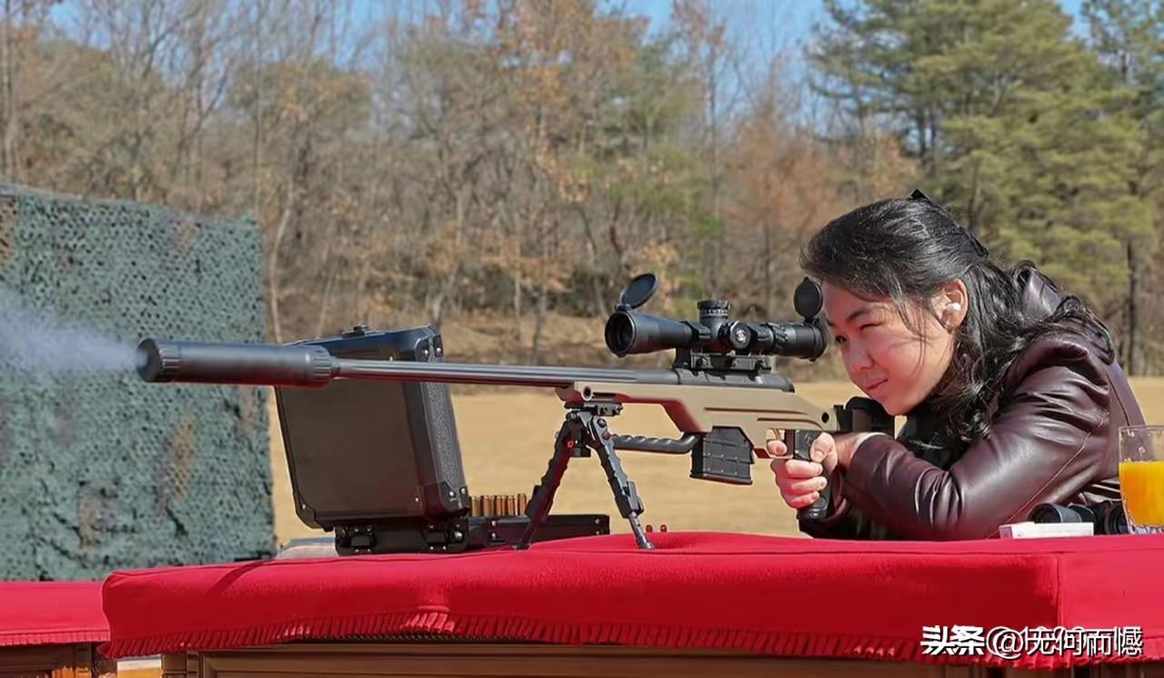 这个女孩不简单，要文能文，要武能武，文武双修，文武双全，实实在在说，非常佩服她的