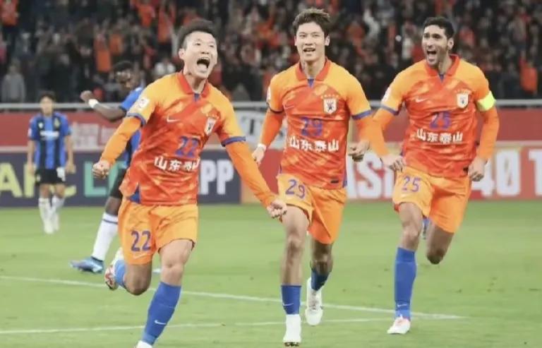双杀韩国仁川联，韩国送超级乌龙，山东鲁能3-1双杀韩国仁川联
崔康熙给鲁能带来的