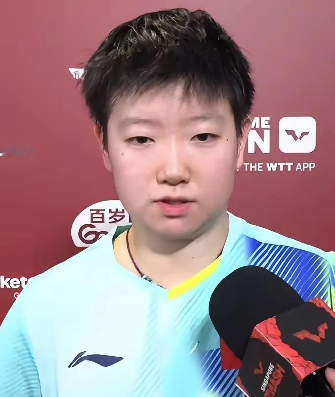 笑死我了！孙颖莎赛后也太可爱了，丢了一局直接“告状”：每个人打我都好凶！
 
别