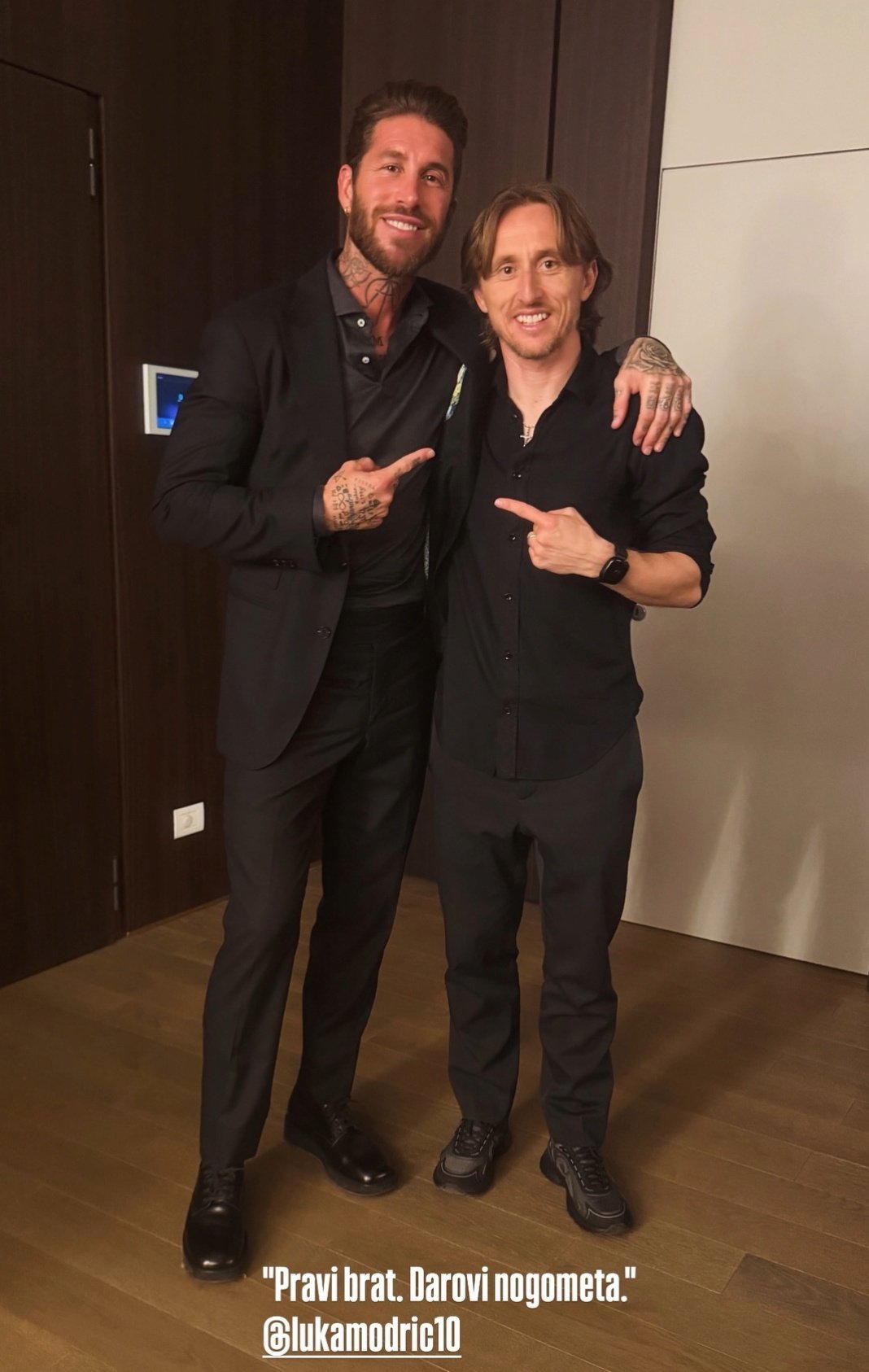 拉莫斯IG：“真正的兄弟，足球的馈赠。”🤍halamadrid