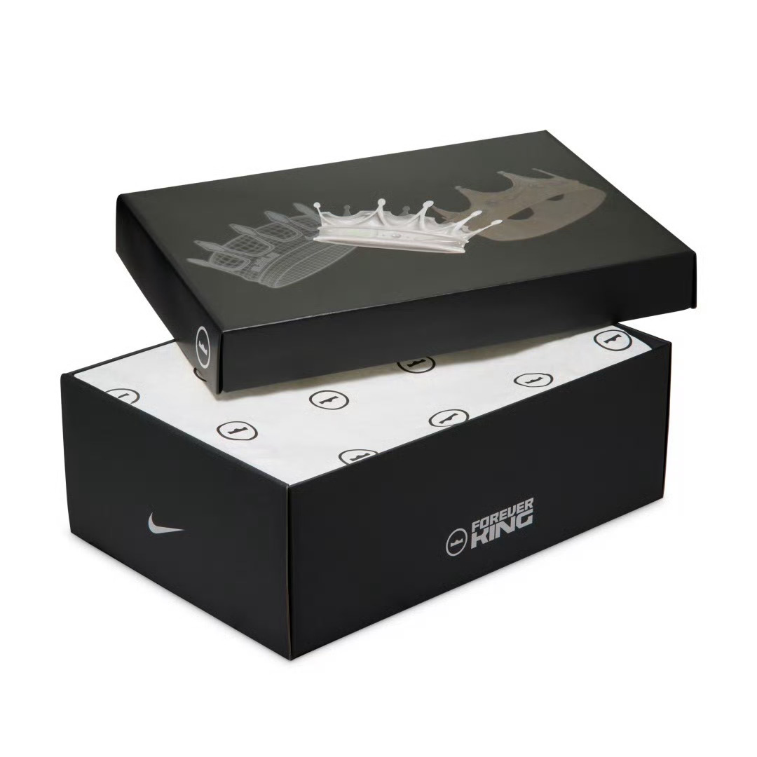 詹姆斯版本的LeBron Air Force 1 Low Premium，6月6