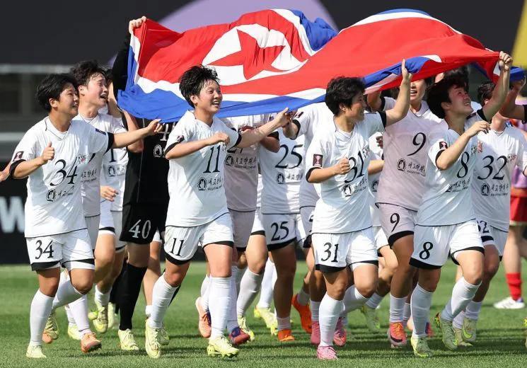 朝鲜女足夺冠了，但 100 万美元奖金，可能一分钱都拿不到。

5 月 23 日