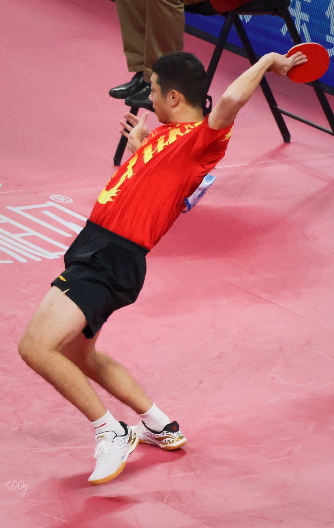 加油许昕，旗开得胜，健康完赛！#许昕vs程靖淇# #许昕周恺3比0战胜曾蓓勋陈俊