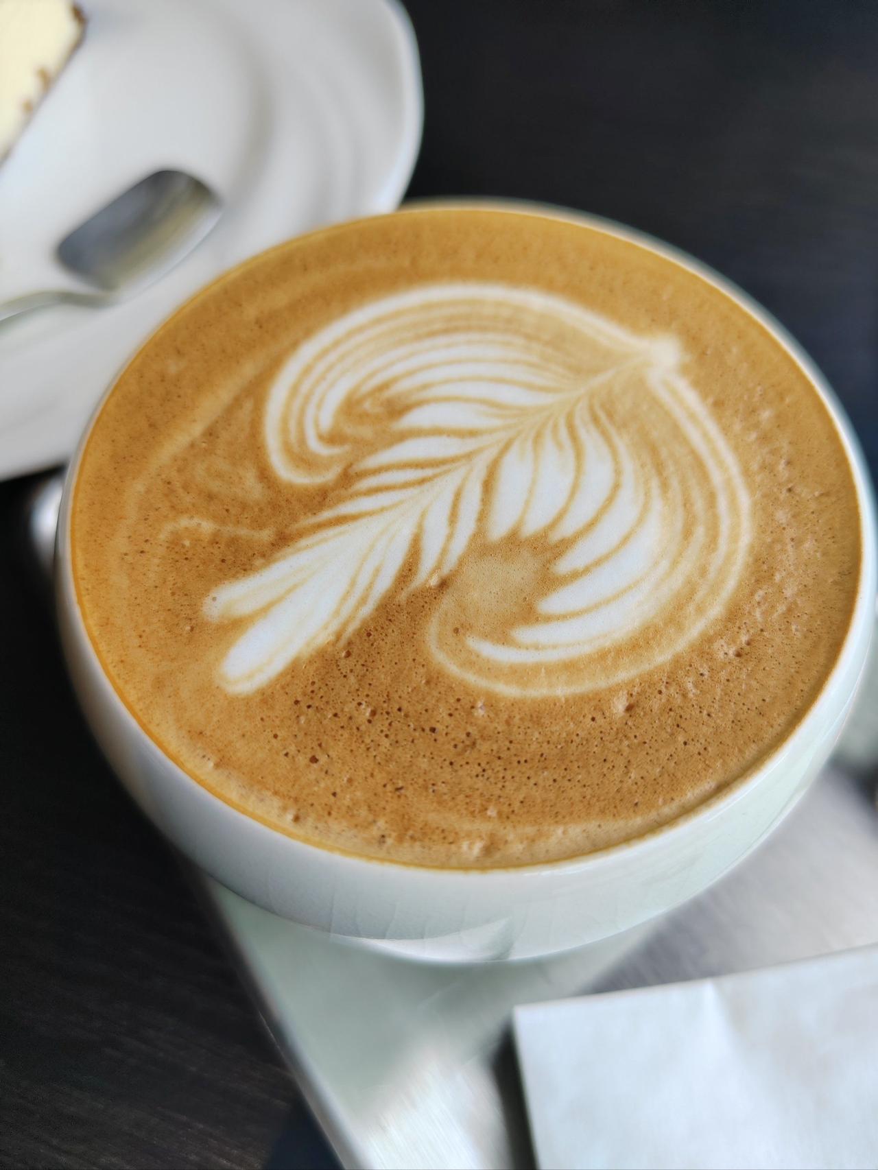 你会放弃苹果手机用国产手机吗？哈哈哈哈姐姐我的意思就是那个