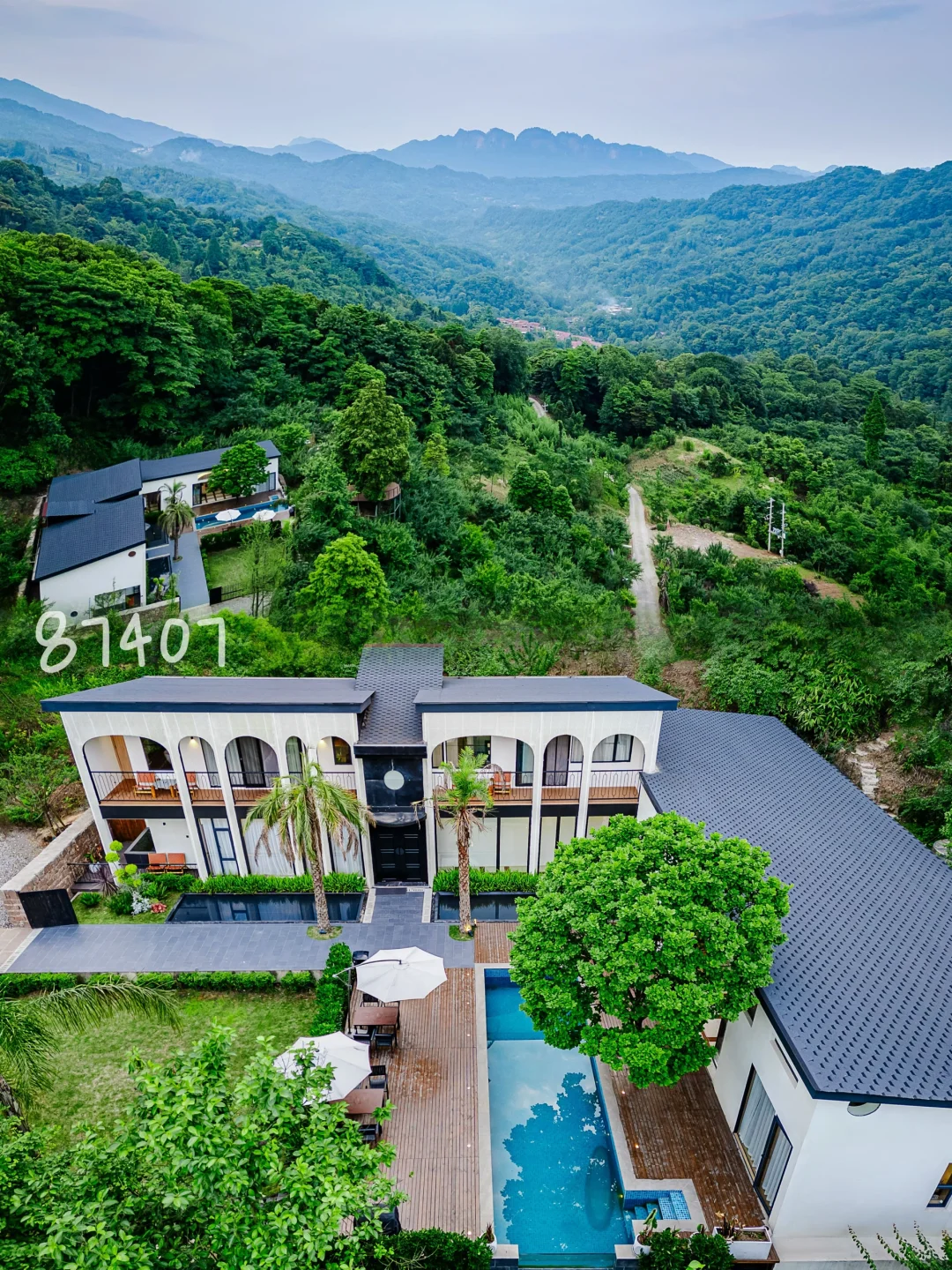 寻山林野趣